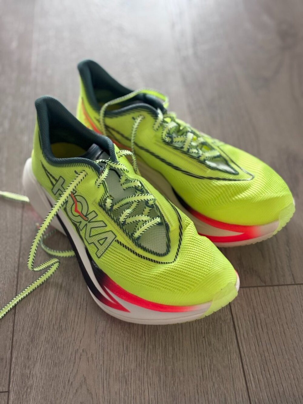 Hoka Cielo X1 3.0 2026 “Neon Yuzu/Thyme” WOMENS 8.5